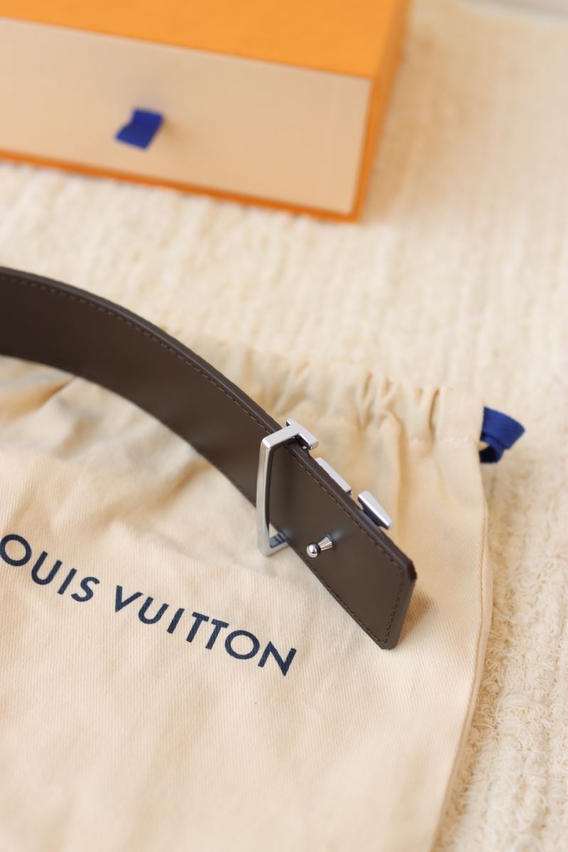 l0vis Vvtt0n belts